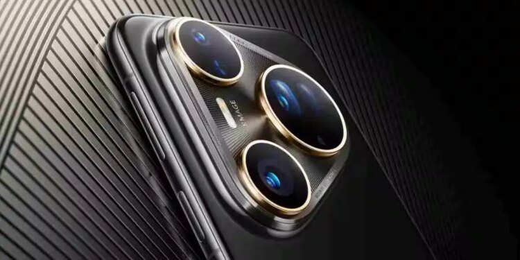 Photography lovers will be shocked to know the ranking of top 5 camera phones that compete with DSLR, iPhone
