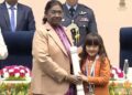 President honored nine year old Esther Lalduhavmi Hnamte with Bal Shakti Award