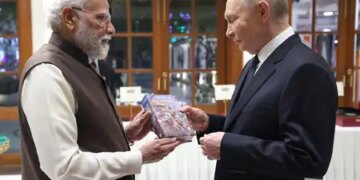 Prime Minister Modi gifted a copy of Srimad Bhagavad Gita written in Russian language to President Putin