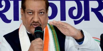 Prithviraj Chavan in controversy over his statement on Operation Sindoor, said – 'There is no question of apology'