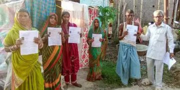Rae Bareli: Police in action against infiltrators, documents of suspects examined