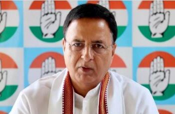 Rajya Sabha: Congress MP Surjewala expressed concern about the danger of loss of privacy from Sanchar Sathi app.