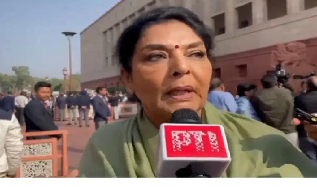 Renuka Chowdhury Video: Congress MP Renuka Chowdhury now raised eyebrows!, watch the video, Video of congress mp Renuka Chowdhury on a question by media goes viral