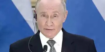 Russia's big attack on Kiev before the meeting between Zelensky and Trump, is Putin strengthening his position?