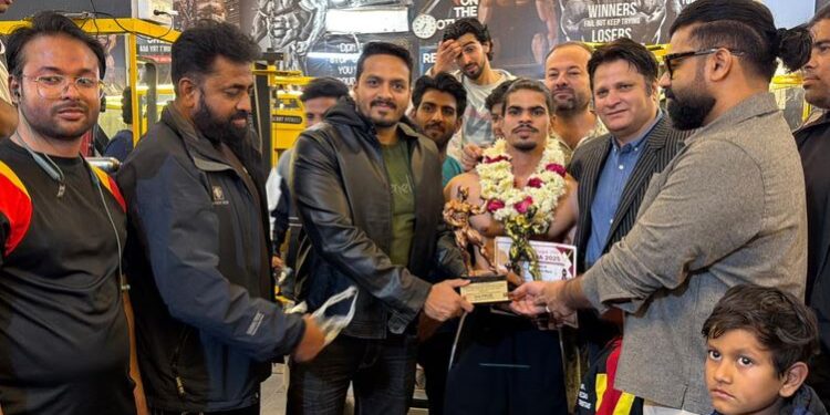Sameer Shaikh of Tonk Mr. India won gold in bodybuilding, won silver in classic category