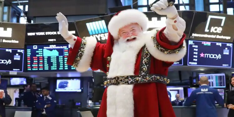 Share Market Holiday Update: NSE holiday list released for 2026, market will remain closed on these days including Christmas.