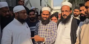 The person giving Azaan in the mosque in Muzaffarnagar threatened to cut the neck of the inspector, FIR after viral video