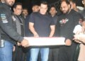 There was a crowd of stars in Bhaijaan's birthday party, from MSD to ex-girlfriend, know who all attended.