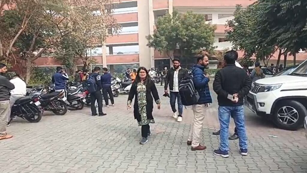 Threat to bomb Chandigarh District Court, premises evacuated, search operation