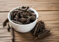 To improve digestion and immunity, consume Pippali, weakness will also go away.