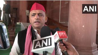 Vande Mataram should not only be sung but should also be performed: Akhilesh Yadav