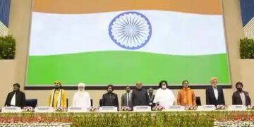 उपराष्ट्रपति ने श्रीगुरु तेग बहादुरजी की 350वीं शहादत वर्षगांठ पर दी श्रद्धांजलि, बताया नैतिक साहस की एक मिसाल