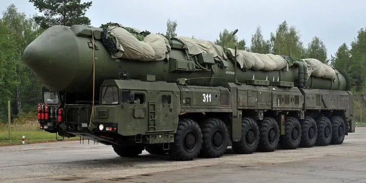 Why is Russia busy in building a hypersonic missile base in Belarus? Sensational revelation in American report