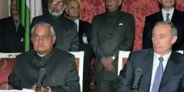 बदलते रहे साल, दोस्ती बनी मिसाल, 2001 से पीएम मोदी और पुतिन की अनोखी केमिस्ट्री