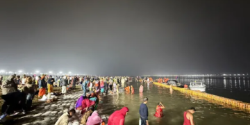 Inauguration of Magh Mela 2026: Flood of faith at Triveni Sangam, lakhs of devotees taking holy dip, CM Yogi gave hearty wishes