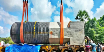 World's largest 'Sahastra Shiva Lingam' reaches East Champaran, will be installed on January 17, know its specialty
