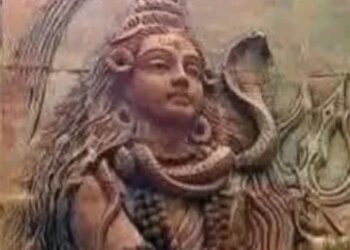 The mystery of the ancient Ganga temple located at Garh Mukteshwar