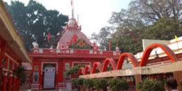 Aliganj Hanuman temple is being decorated with the stones of Ram temple, soon the doors will be opened for the devotees with all the facilities.