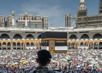 New facility for Haj pilgrims: Now pilgrims will be able to book their flights themselves, now the chance is only for 4 days.