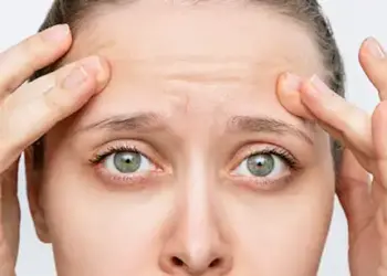 5 bad habits that are making your skin age faster, know the ways to look young again