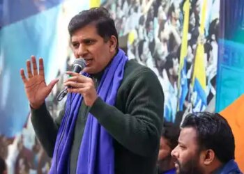 AAP accuses Delhi government of demolishing houses of poor in Shalimar Bagh