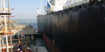Adani Ports welcomes India's first fully laden crude oil carrier at Mundra Port