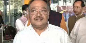 ममता बनर्जी के धरना प्रदर्शन पर भाजपा का तंज, समिक भट्टाचार्य बोले- इससे कुछ नहीं होगा