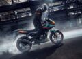Bajaj Pulsar 220F (1)