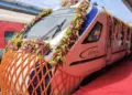 Big decision for Indian Railways passengers: A new reform will be implemented every week till 2026, emphasis will be on safety.