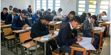 CBSE changed the date of board exams! Now this is the new schedule, know when and for which subject the exam will be held?