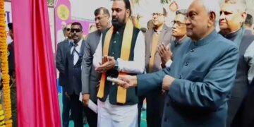 Chief Minister Nitish Kumar will reach Siwan today under Samriddhi Yatra, will gift 71 development schemes worth Rs 202 crore.