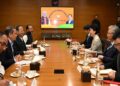 Chinese Communist Party leaders met RSS's Dattatreya Hosabale, Congress said, "BJP taught a lesson even to the chameleon"