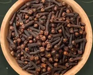 Clove is a natural pain killer, effective in everything from toothache to migraine.