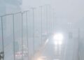 Delhi's air is still 'very bad', AQI 341, despite slight improvement the situation is worrying.