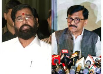 Eknath Shinde met Shiv Sena councilors in the hotel, said "Mumbai Mayor will be from Mahayuti"