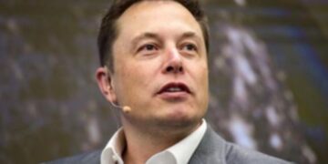 Elon Musk will make public X's new algorithm in a week