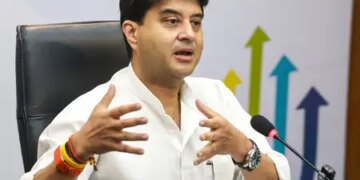 Expected to reach 4G network in every village by June: Jyotiraditya Scindia