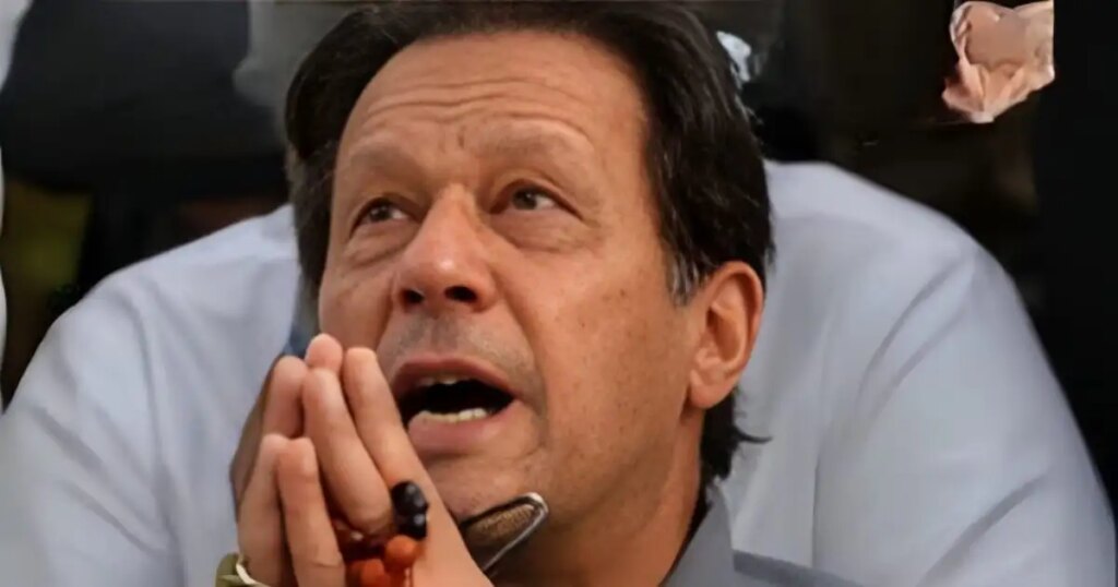 Former Pak PM Imran Khan suffered from Central Retinal Vein Occlusion disease, he can lose his eyesight, know how dangerous this disease is.