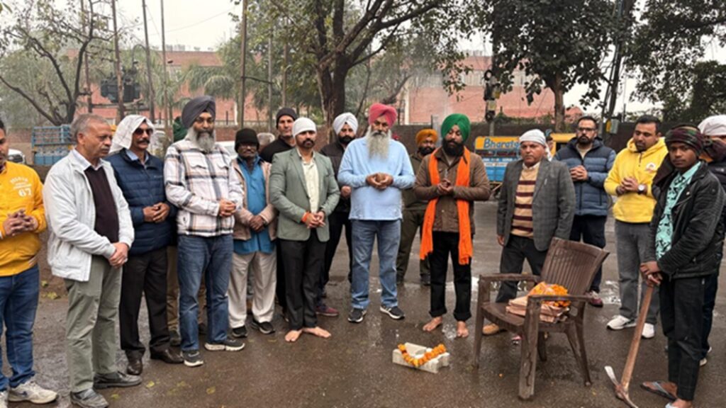 Gift of development to village Etawah on New Year: Jasbir Singh Bunty