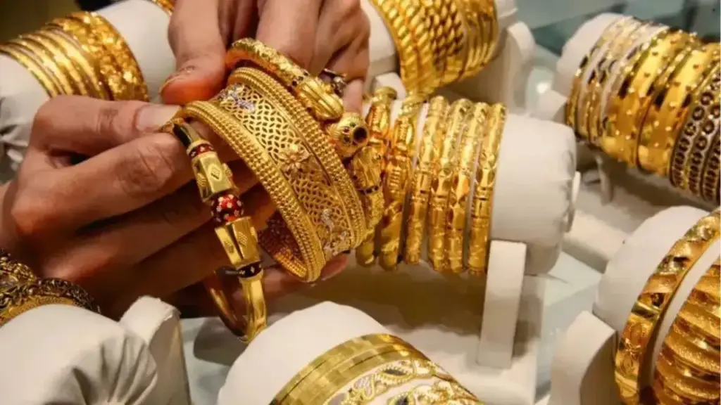 Gold & Silver Price Alert: Today silver rose by 9 thousand rupees, gold also reached record high, know today's latest prices