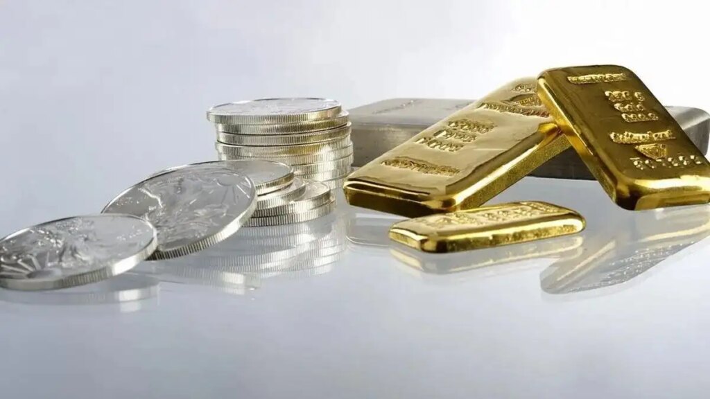 Gold Silver Rate Today: Shock to investors today, silver fell by Rs 1.29 lakh, huge fall in gold also, know the latest price