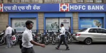HDFC and IDFC reduced interest rates, loans became cheaper for bank customers across the country.