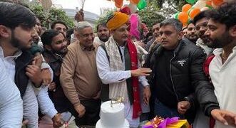 Haryana Youth Congress celebrated the birthday of Rohtak MP Deepender Singh Hooda with pomp.