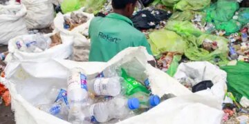 Health risks due to plastic likely to double worldwide by 2040: Study