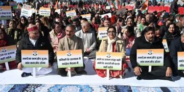 Himachal Pradesh CM observes two-hour fast to protest against changes in MNREGA
