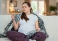 How should pregnant women take care of themselves in winter to protect themselves from cold, fatigue and infection?