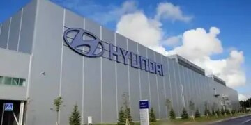 Hyundai Motor starts mass production of AI chips for autonomous robots