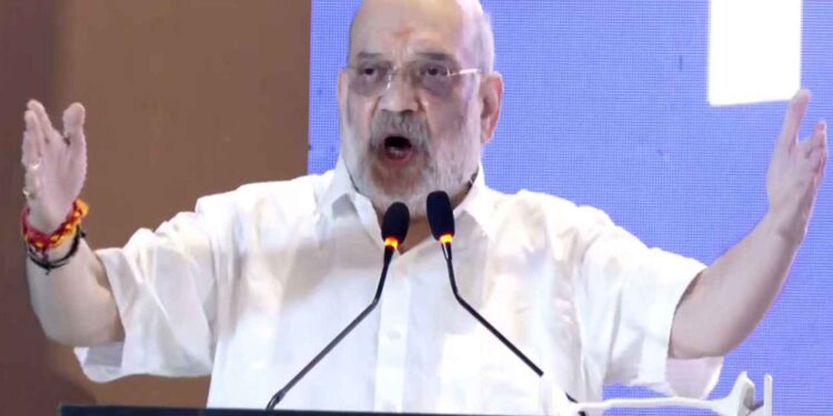 'If you could not save the gold of Sabarimala, how will you protect our faith': Amit Shah demands impartial investigation