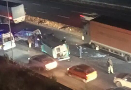 Jaipur: Ambulance overturned on Ajmer-Delhi highway; Heart patient and his brother die, four seriously injured