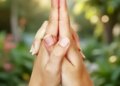 Kali Mudra provides relief from stress, fear and negative thinking, relieves depression.